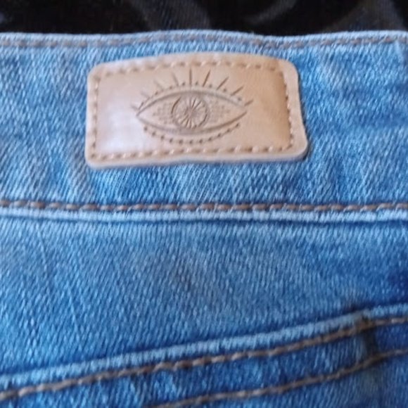 Sofia by Sofia Vergara boyfriend jeans - Picture 5 of 6